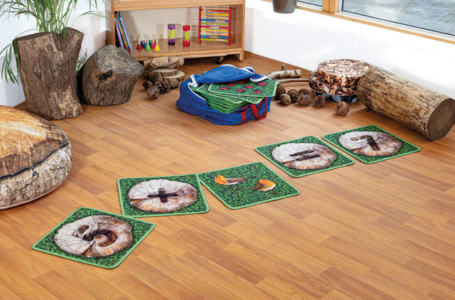 Natural World™ Indoor/Outdoor Counting Carpet Tiles with holdall - Pack of 35