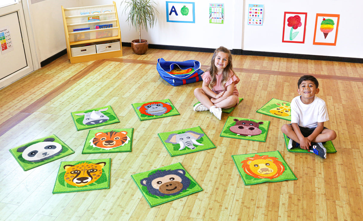 Animal Conservation™ Mini Placement Carpets with holdall - Pack of 30